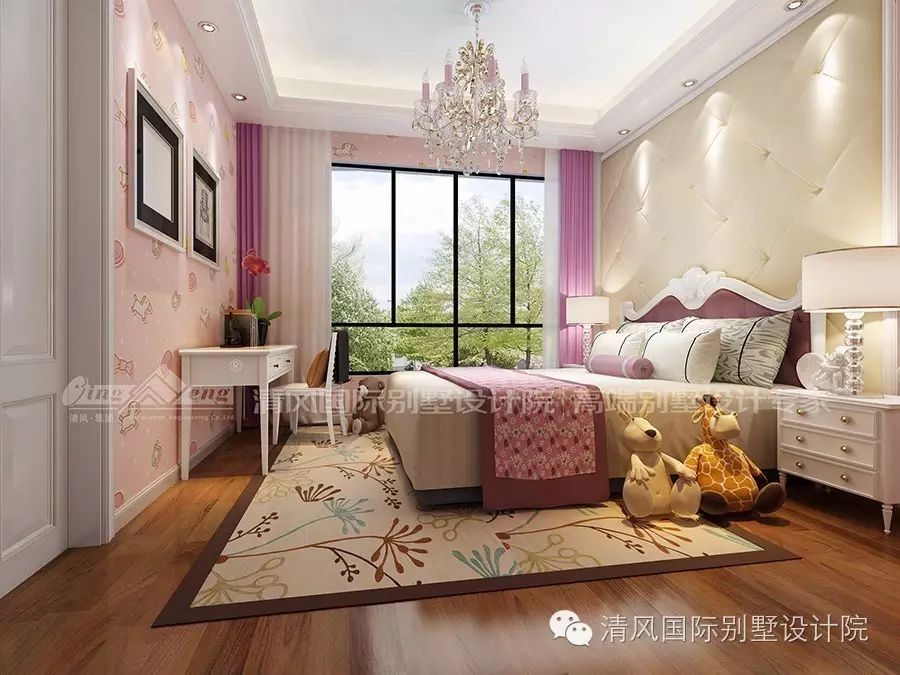 用美式家裝強(qiáng)大的包容性，表現(xiàn)生活中的優(yōu)雅、隨性。
