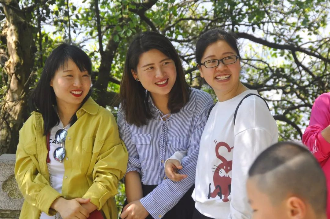 【我們·清風(fēng)】行走山水間，我們?cè)诼飞希回?fù)好時(shí)光！