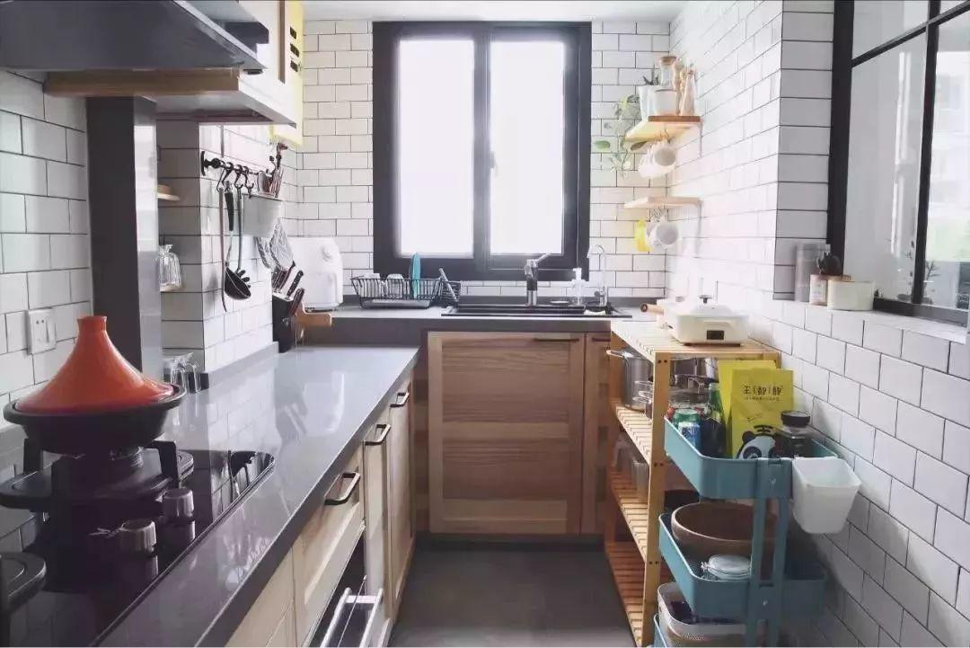廚房高低臺，新一波流行趨勢。