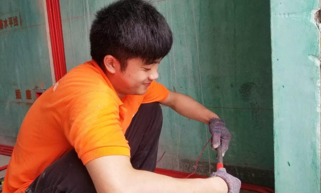 以初心·致匠心|王楊：生而平凡，卻用努力為人生添彩！