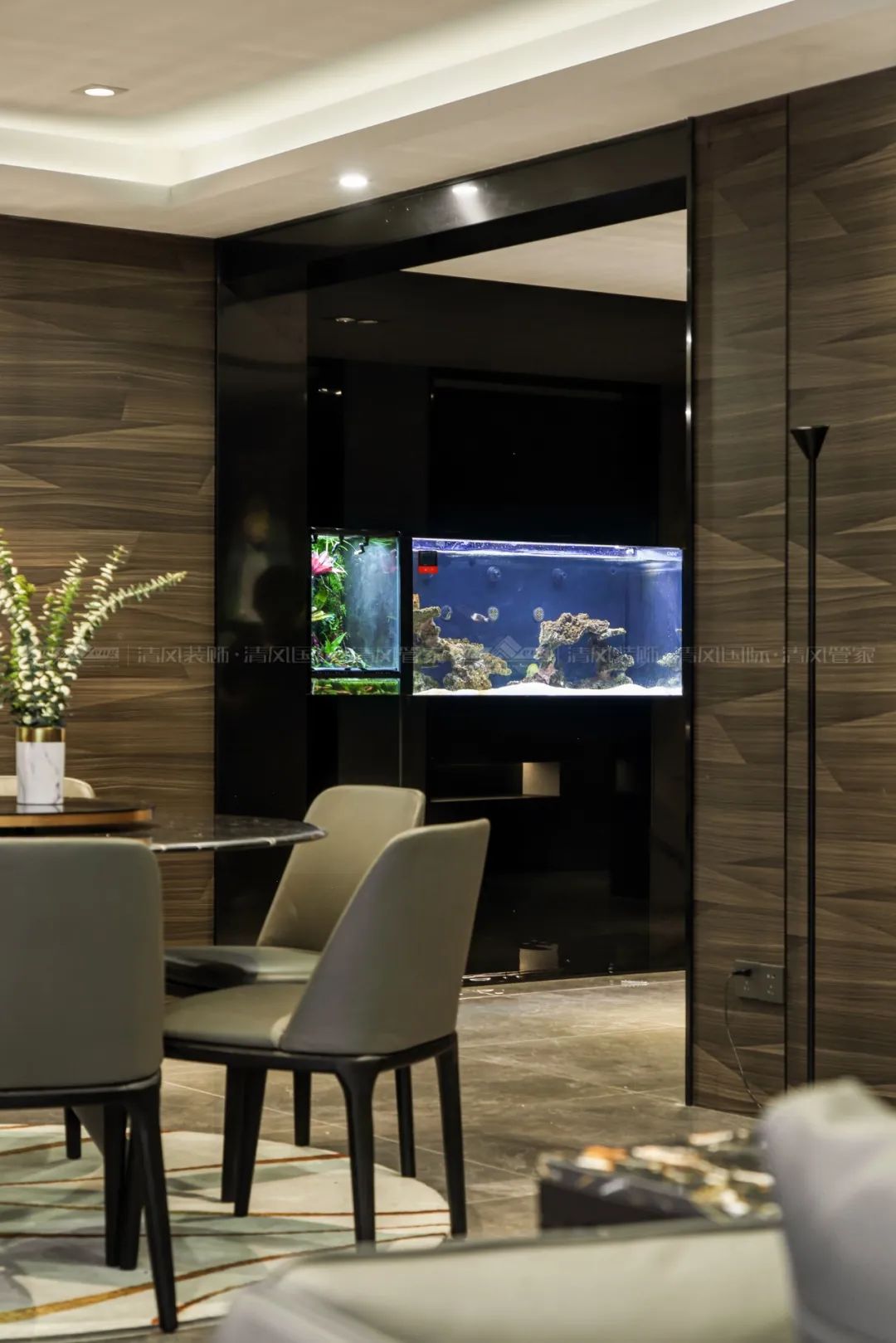 賞·析|港式味道，小眾風(fēng)格里的大眾情懷。