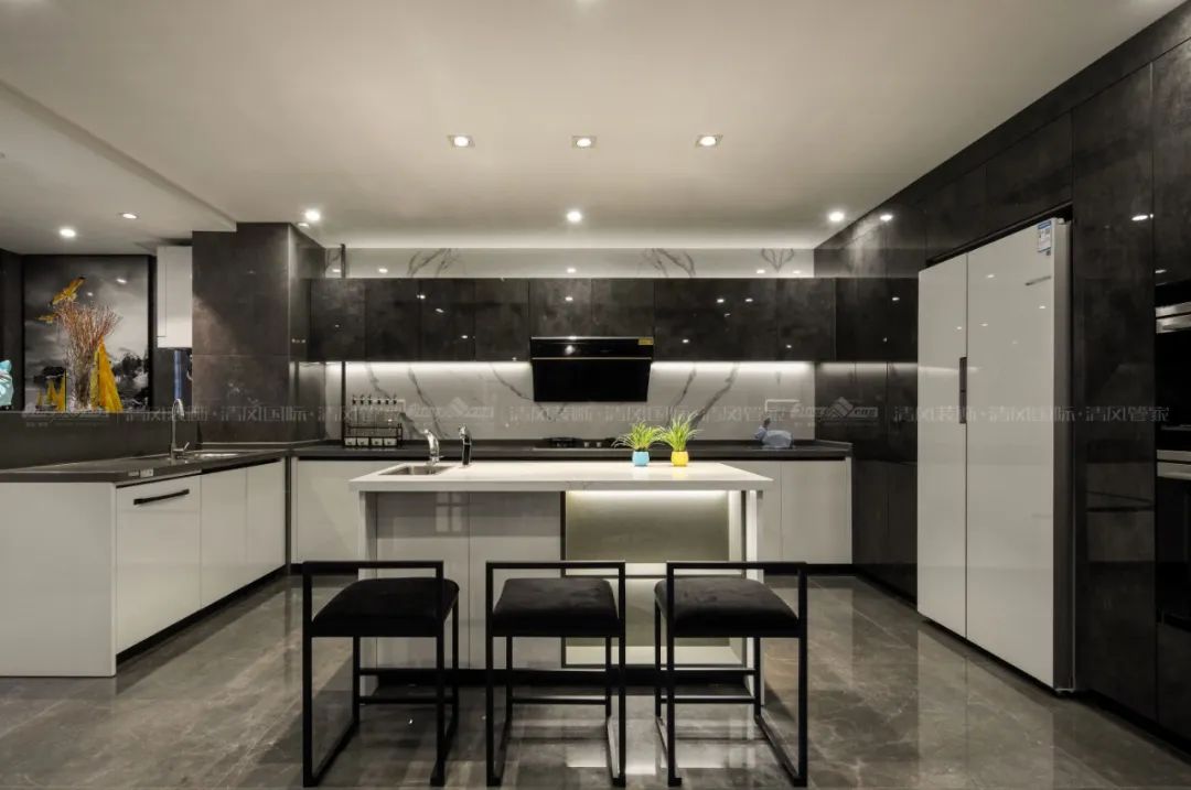 賞·析|港式味道，小眾風(fēng)格里的大眾情懷。