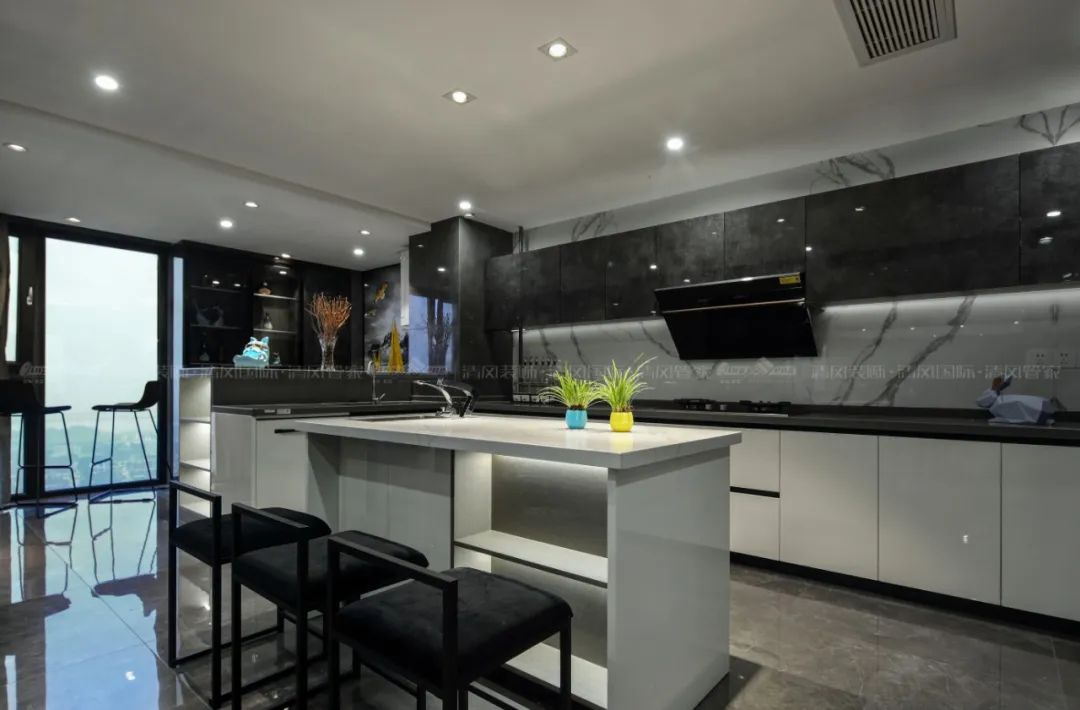 賞·析|港式味道，小眾風(fēng)格里的大眾情懷。