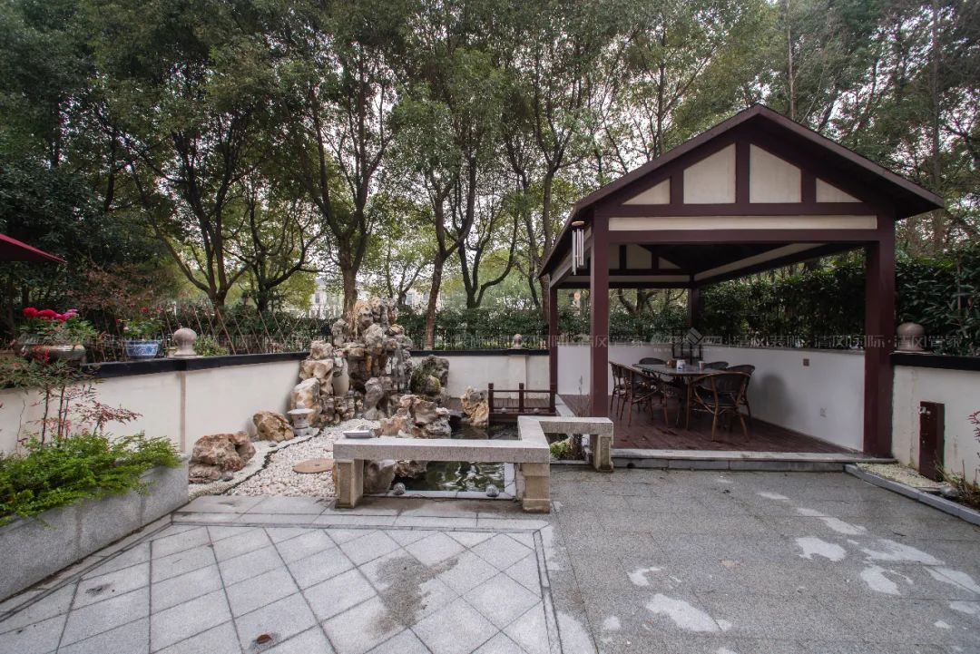 賞·析|剔除羈絆，一屋三餐四季，隨心而活。