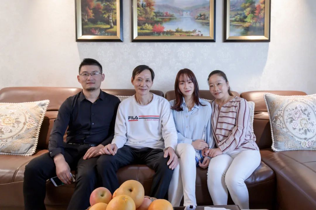 賞·析|溫馨自然的現(xiàn)代美式，優(yōu)雅而又充滿質(zhì)感的家