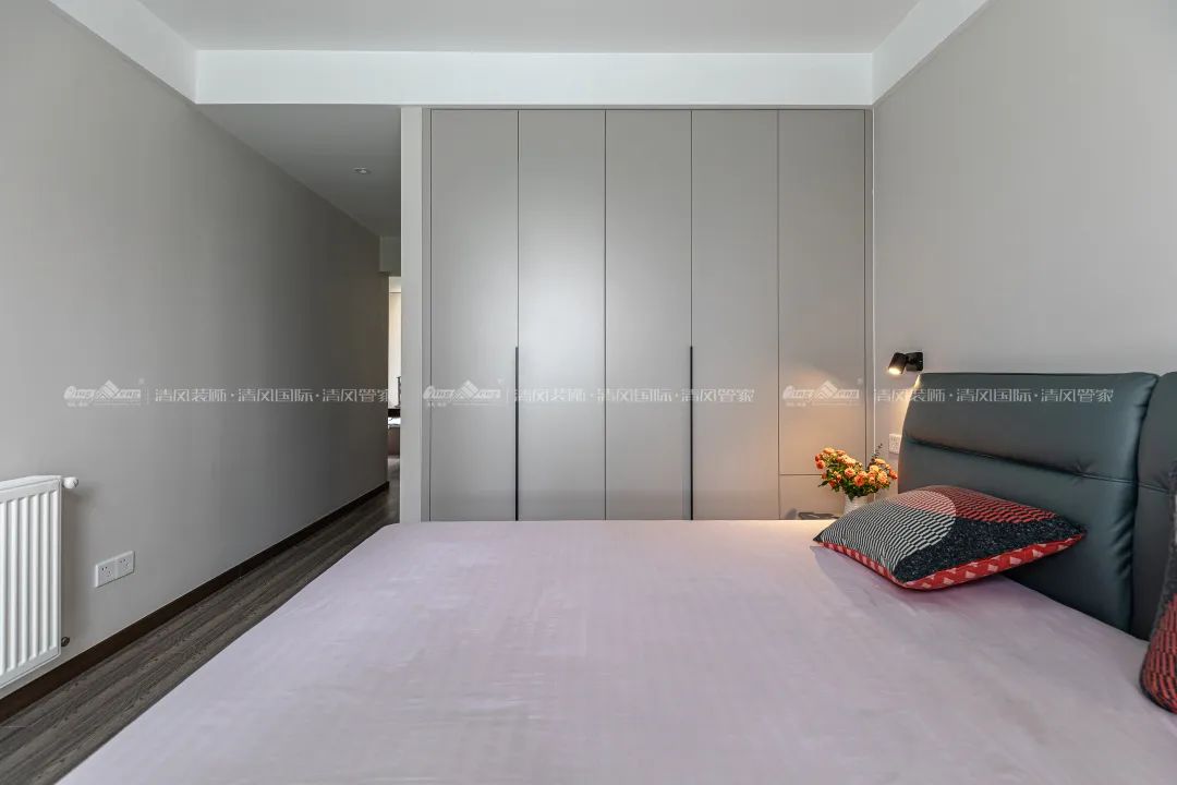 賞·析|140㎡ 現(xiàn)代簡(jiǎn)約，勾勒生活溫度