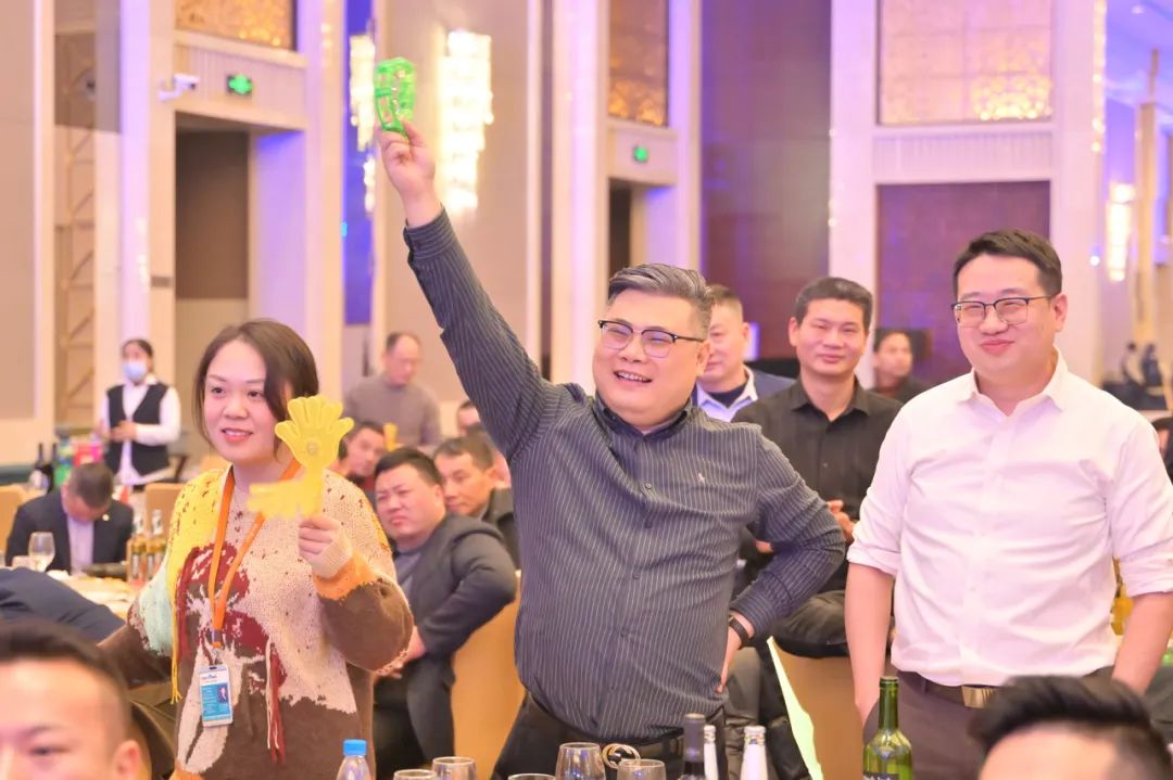 龍騰年·秉初心·創(chuàng)未來|清風(fēng)裝飾25周年主題年會圓滿成功！