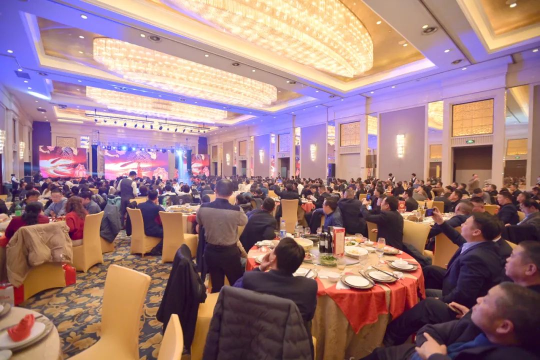 龍騰年·秉初心·創(chuàng)未來|清風(fēng)裝飾25周年主題年會圓滿成功！