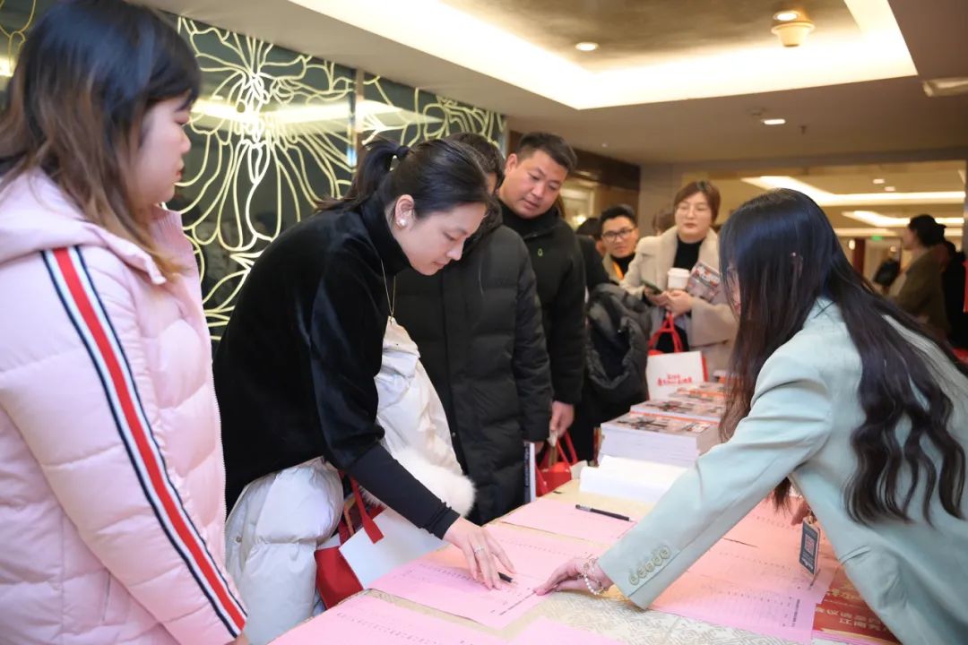 清風(fēng)裝飾2023年終總結(jié)大會(huì)&頒獎(jiǎng)盛典 清風(fēng)裝飾2023年終總結(jié)大會(huì)&頒獎(jiǎng)盛典