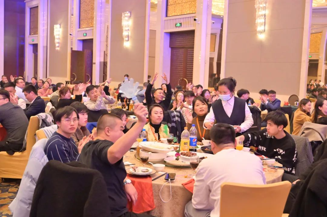 龍騰年·秉初心·創(chuàng)未來|清風(fēng)裝飾25周年主題年會圓滿成功！