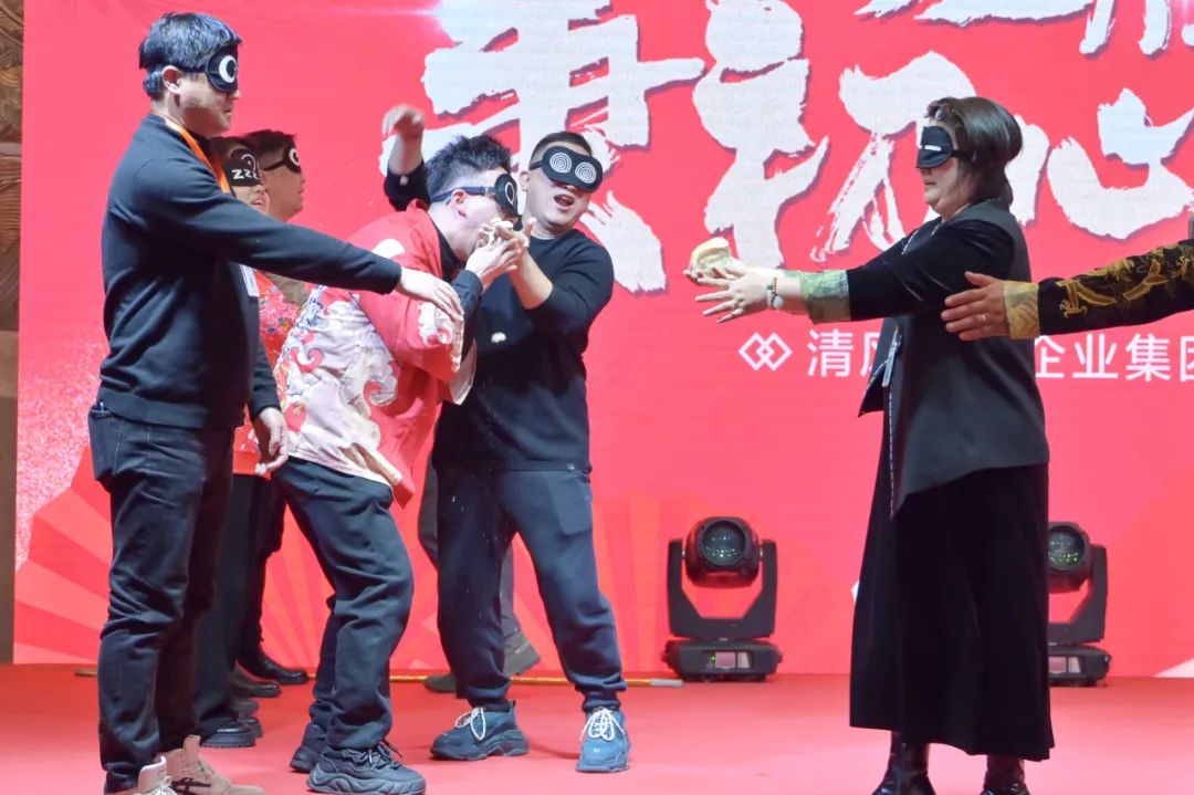 龍騰年·秉初心·創(chuàng)未來|清風(fēng)裝飾25周年主題年會圓滿成功！