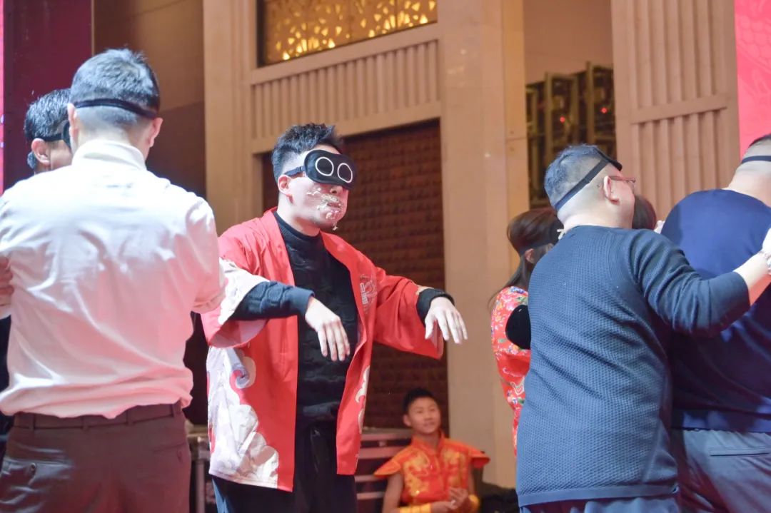 龍騰年·秉初心·創(chuàng)未來|清風(fēng)裝飾25周年主題年會圓滿成功！