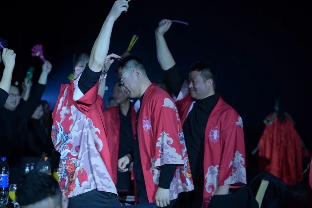 龍騰年·秉初心·創(chuàng)未來|清風(fēng)裝飾25周年主題年會圓滿成功！